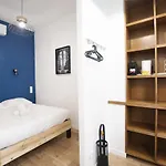 Superbe studio proche tour Eiffel